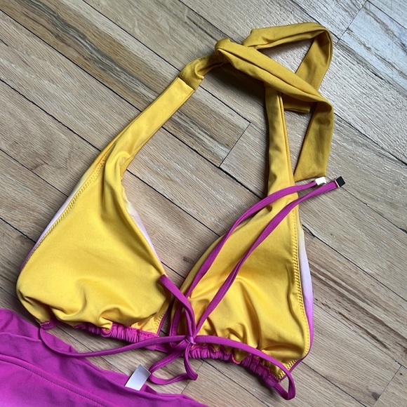 Victoria's Secret Slide Triangle Halter Bikini Top - Picture 6 of 6